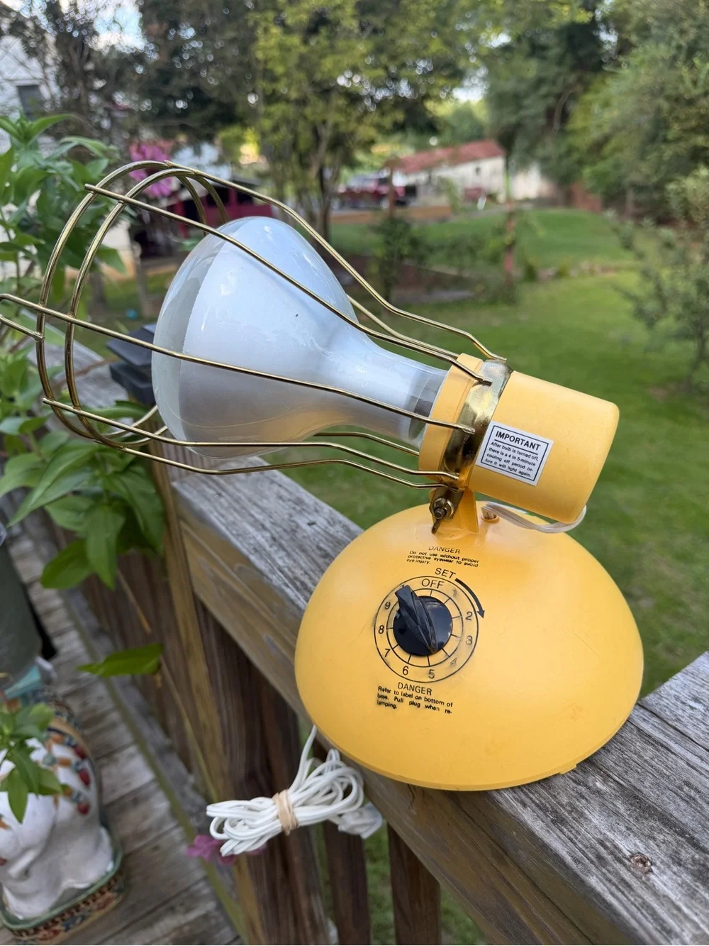 Vintage 1980's GE General Electric Deluxe Time-A-Tan Sun Lamp w/Timer